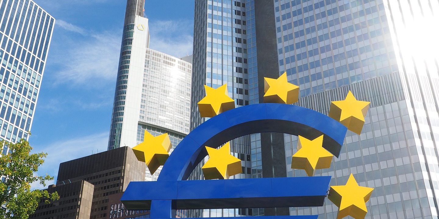 euro-tower-2867928_1920