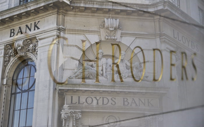 Schroders Lloyds Wealth Jv To Hire 700 Financial Advisers Elkho