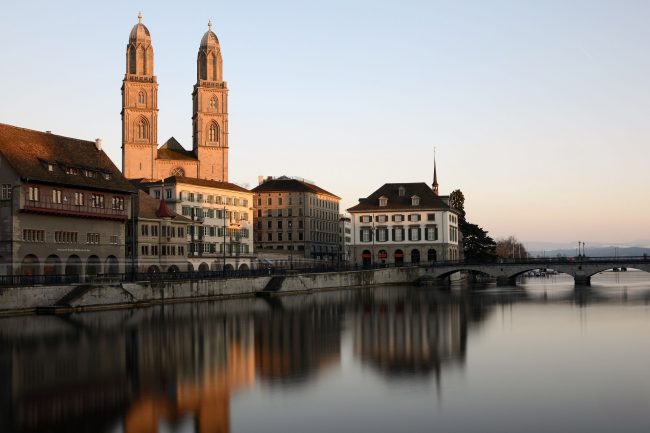 zurich-1443575_1920